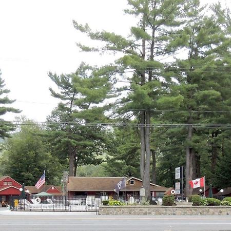 Do Rest Court Hotel Lake George Exterior foto
